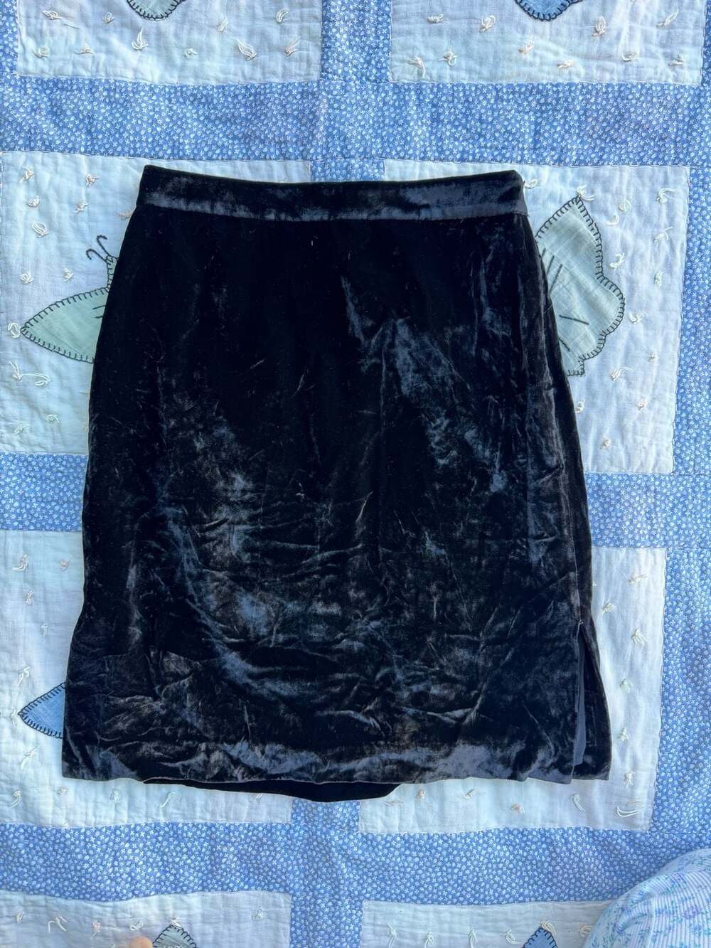 Madewell Crushed Black Velvet Skirt